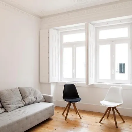 Appartamento Stylish In Chiado Quiet And Lisbona