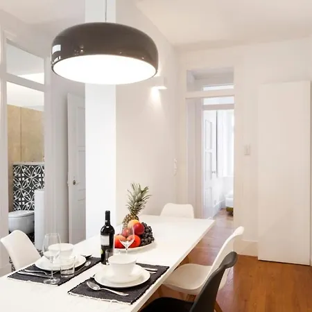 Apartment Stylish In Chiado Quiet And *